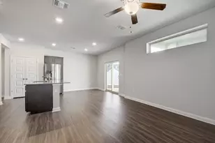 7800 Moody Bend, Austin, TX 78744 - Photo 5