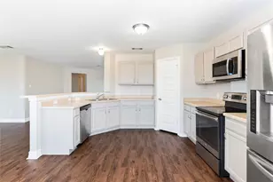 219 Almquist St, Hutto, TX 78634 - Photo 13