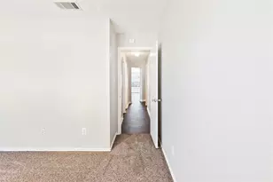 219 Almquist St, Hutto, TX 78634 - Photo 25
