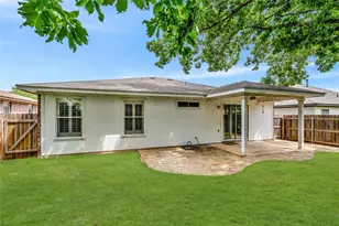 2012 Hawksbury Way, Cedar Park, TX 78613 - Photo 21