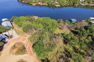 108 Kings Plz, Burnet, TX 78611 - Photo 5