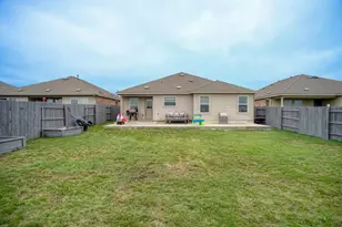 121 George Kimble Cv, Bastrop, TX 78602 - Photo 35