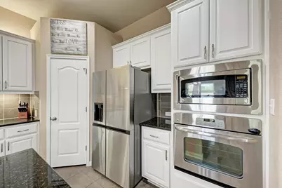 1119 Enclave Way, Hutto, TX 78634 - Photo 17