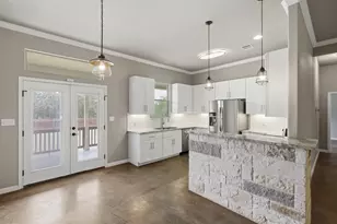 182 Waipahoehoe Dr, Bastrop, TX 78602 - Photo 11