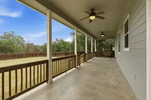 182 Waipahoehoe Dr, Bastrop, TX 78602 - Photo 5