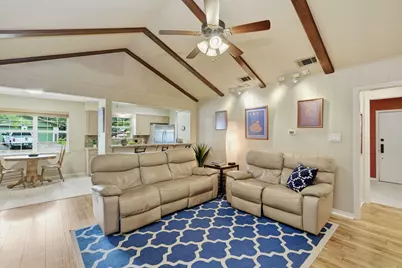 7612 Shoal Creek Boulevard, Austin, TX 78757 - Photo 9