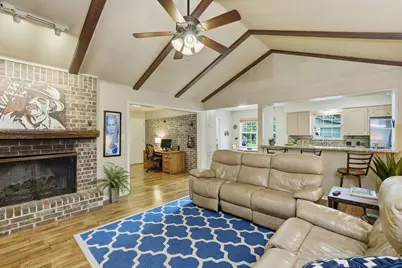 7612 Shoal Creek Boulevard, Austin, TX 78757 - Photo 7