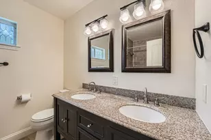 2929 E Martin Luther King Jr Blvd, Austin, TX 78702 - Photo 23