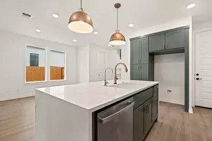 344 Milkwood Ter, Dripping Springs, TX 78620 - Photo 15