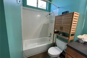 2401 E 6th St, Austin, TX 78702 - Photo 17