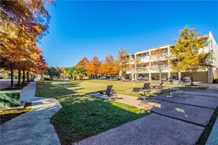 2401 E 6th St, Austin, TX 78702 - Photo 27