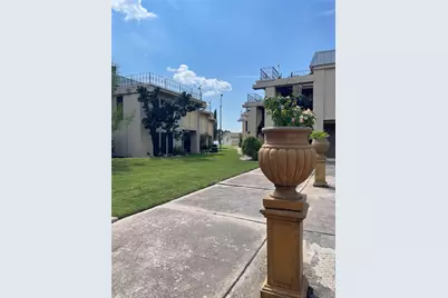 5804 Circulo Drive #5E, Lago Vista, TX 78645 - Photo 15