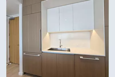 313 W 17th Street #1802, Austin, TX 78701 - Photo 11