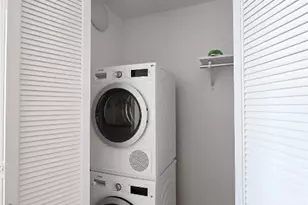 313 W 17th St, Austin, TX 78701 - Photo 7