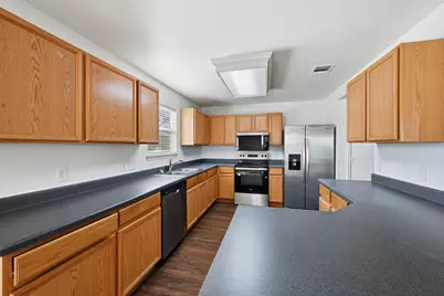 5325 Mathra Drive, Del Valle, TX 78617 - Photo 3