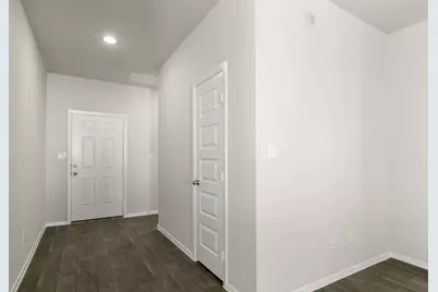 143 Daylily Drive, Elgin, TX 78621 - Photo 9