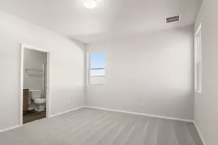 143 Daylily Dr, Elgin, TX 78621 - Photo 21