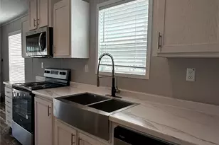 136 Caliza Dr, Bertram, TX 78605 - Photo 7