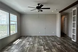 136 Caliza Dr, Bertram, TX 78605 - Photo 3