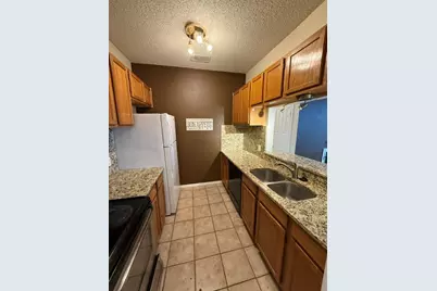 2300 Leon Street #202, Austin, TX 78705 - Photo 5