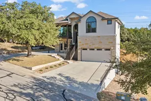 418 N Summit Ridge Dr N, Lago Vista, TX 78645 - Photo 1