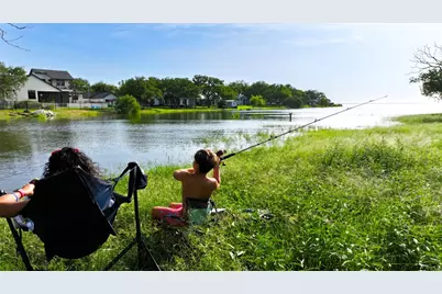 304 N Chaparral, Burnet, TX 78611 - Photo 9