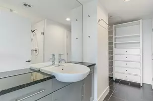 300 Bowie St, Austin, TX 78703 - Photo 9