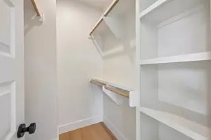 513 W Odell St, Austin, TX 78752 - Photo 15
