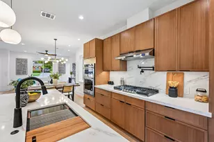 513 W Odell St, Austin, TX 78752 - Photo 9