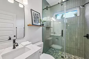 513 W Odell St, Austin, TX 78752 - Photo 21