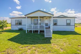 127 Dockal Dr, Bertram, TX 78605 - Photo 3