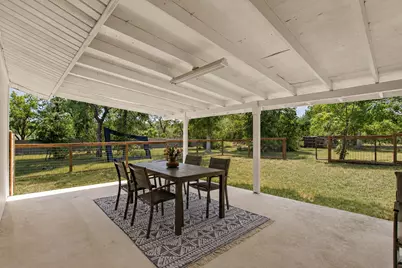 9110 Chisholm Lane, Austin, TX 78748 - Photo 15