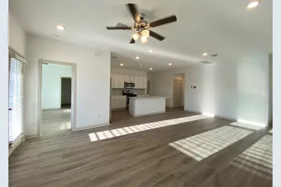 131 Fort Clark Springs Drive, Hutto, TX 78634 - Photo 5