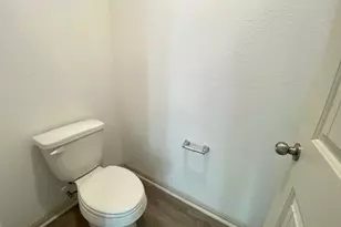 131 Ft Clark Spgs Dr, Hutto, TX 78634 - Photo 11