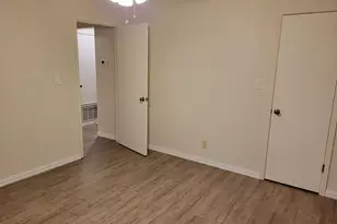 1401 Camp Craft Rd, Austin, TX 78746 - Photo 11
