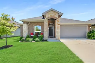 308 Pedernales Ln, Hutto, TX 78634 - Photo 1