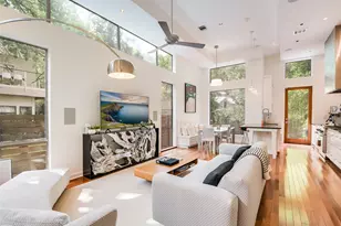 1621 W 12th St, Austin, TX 78703 - Photo 3