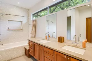 1621 W 12th St, Austin, TX 78703 - Photo 9