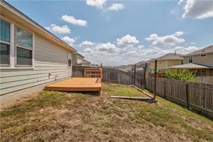 251 Pearl Wy, Buda, TX 78610 - Photo 29