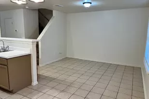 1012 Christopher Ave, Round Rock, TX 78681 - Photo 11