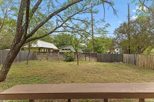 2700 E East Side Dr, Austin, TX 78704 - Photo 27