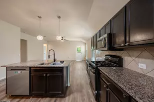 533 Luna Vista Dr, Hutto, TX 78634 - Photo 7