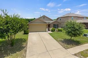 533 Luna Vista Dr, Hutto, TX 78634 - Photo 35