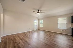533 Luna Vista Dr, Hutto, TX 78634 - Photo 11