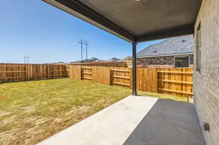 536 Rubber Tree Wy, Buda, TX 78610 - Photo 31