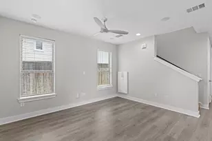 3010 E 18th 1/2 St, Austin, TX 78702 - Photo 5