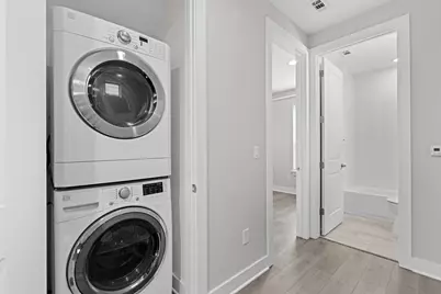 3010 E 18th 1/2 Street #B, Austin, TX 78702 - Photo 7