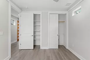 3010 E 18th 1/2 St, Austin, TX 78702 - Photo 11