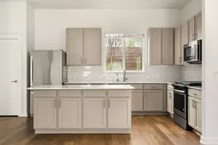 6800 Menchaca Rd, Austin, TX 78745 - Photo 7