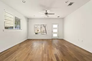 6800 Menchaca Rd, Austin, TX 78745 - Photo 5